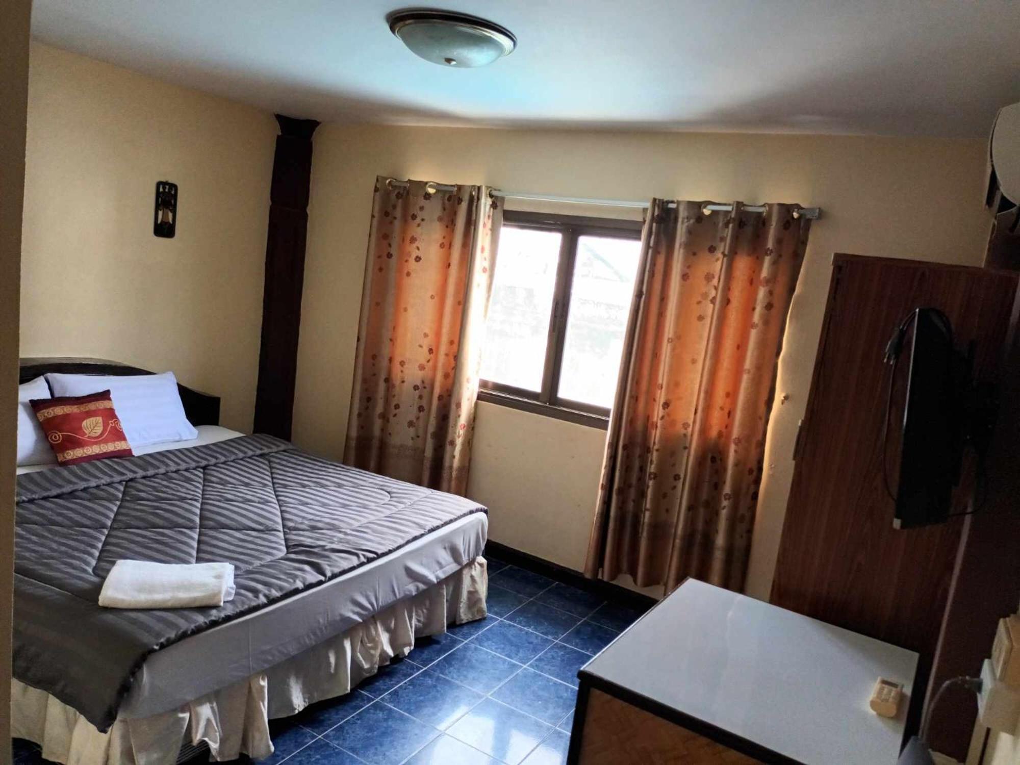 Patong Rose Guest House 50M To Beach Extérieur photo