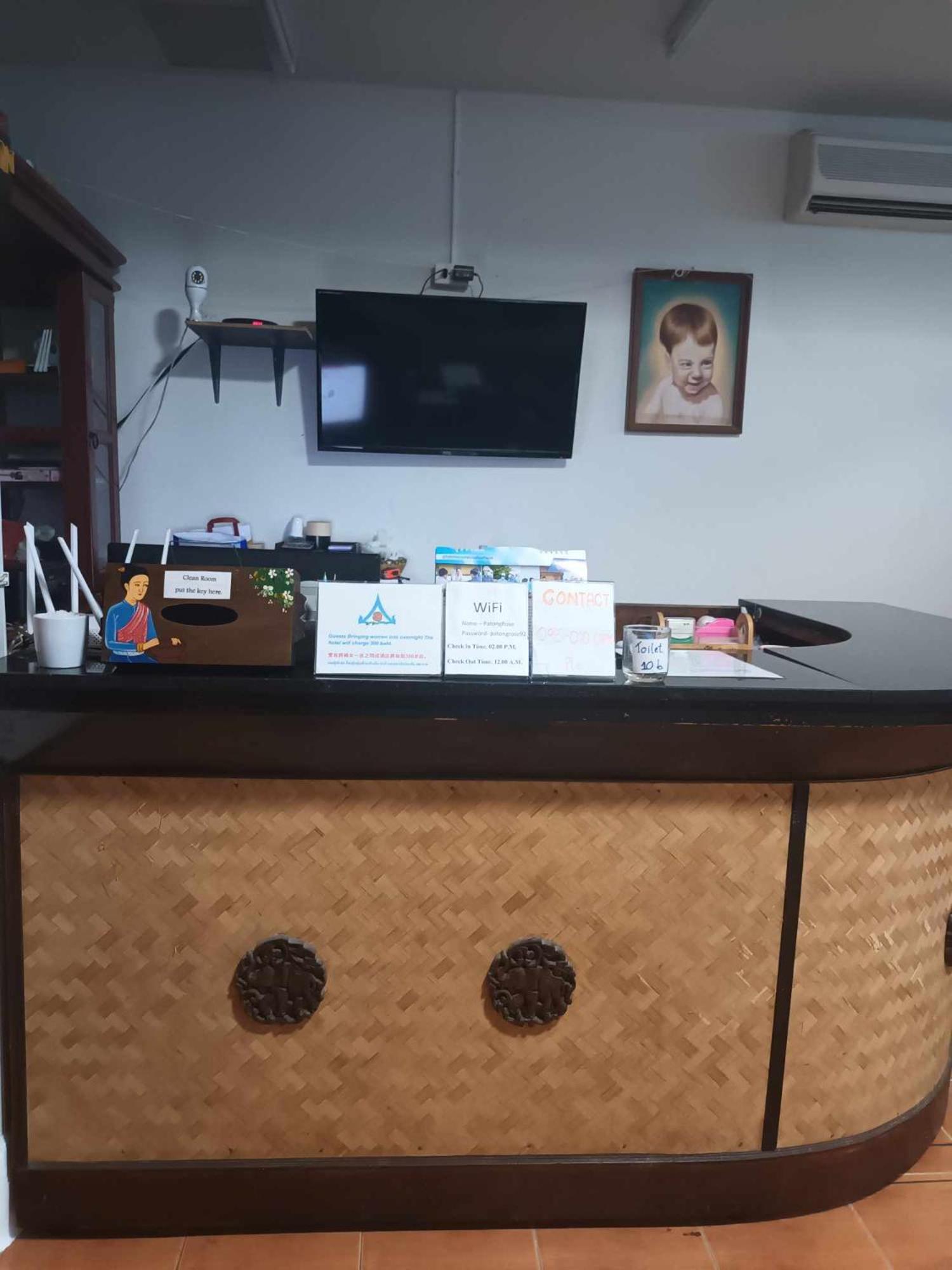 Patong Rose Guest House 50M To Beach Extérieur photo